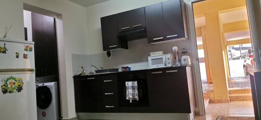 Hermes Complex 2 Kappari Paralimni Cyprus Ngoại thất bức ảnh